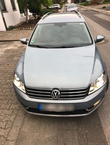 Volkswagen VW Passat Kombi Highline DSG