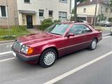 Mercedes-Benz Mercedes 230 C Automatik W 124 CE - Mercedes-Benz 230: Ce W124