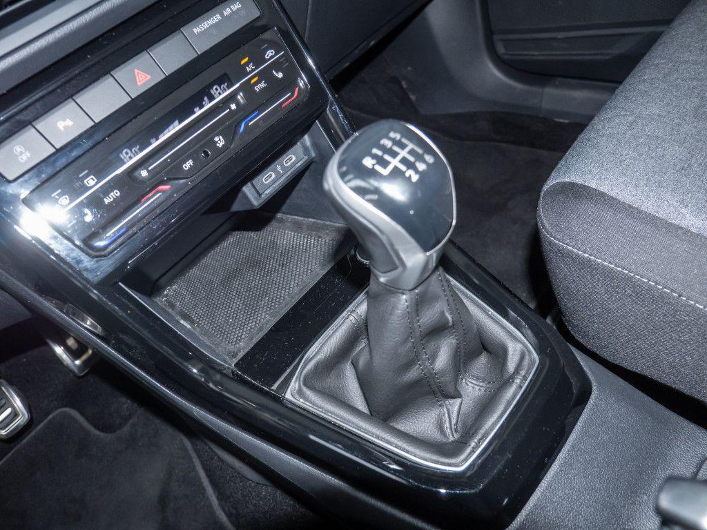 Volkswagen T-Cross 1.0 TSI Move APP Sitzhzg PDC Light-Assis, миниатюра 13