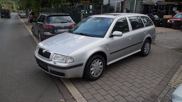 Skoda Octavia Combi Elegance