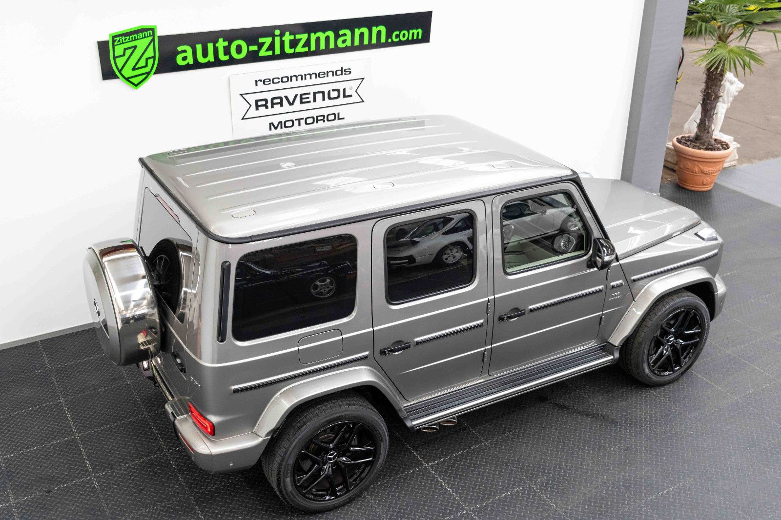 Fahrzeugabbildung Mercedes-Benz G63 AMG /360°KAMERA/MASSAGE/SITZBELÜFTUNG/AMBIEN