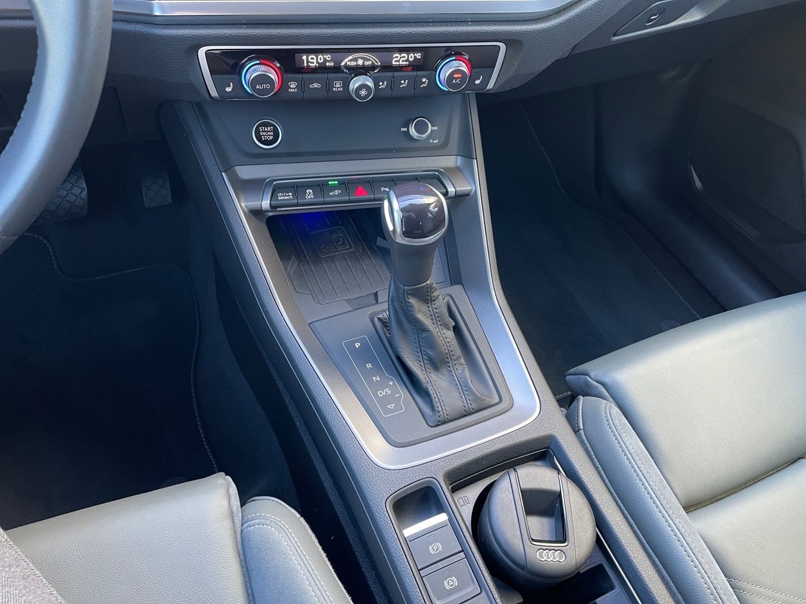 Audi Q3 45 TFSI e S-line Matrix Business TopView foto 14