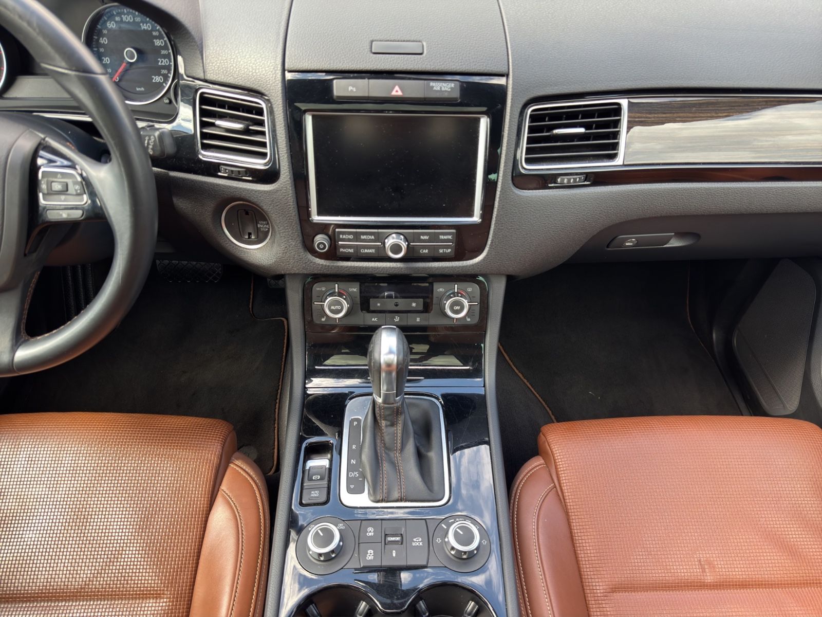 Fahrzeugabbildung Volkswagen Touareg V6 TDI BMT Edition X*PANO*TÜV*Neu*