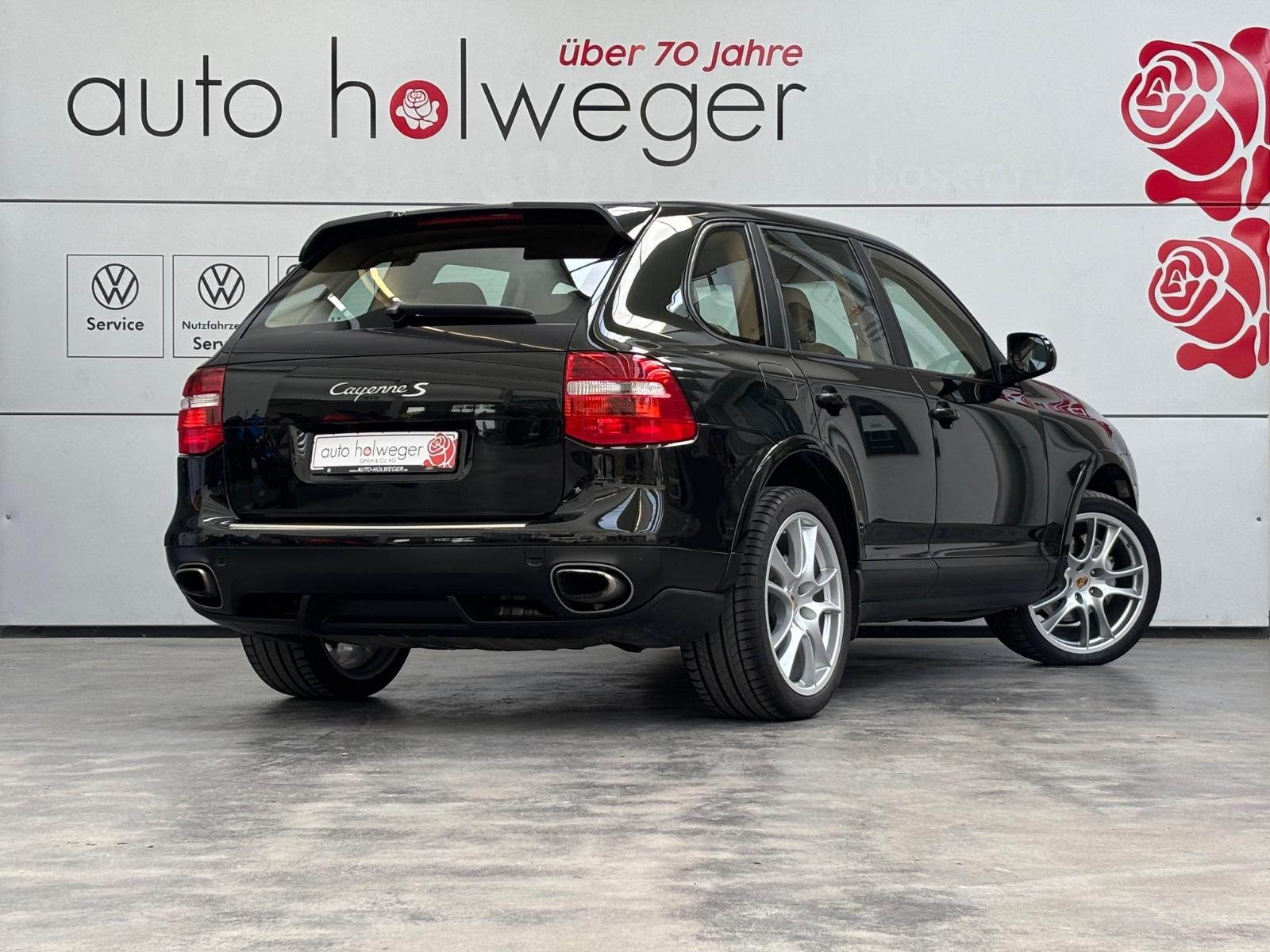 Porsche Cayenne S #AHK#Exclusiv#Luftfahrwerk#Sperre#PDC#