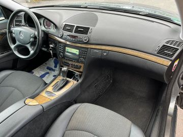 Mercedes E 220 - 10