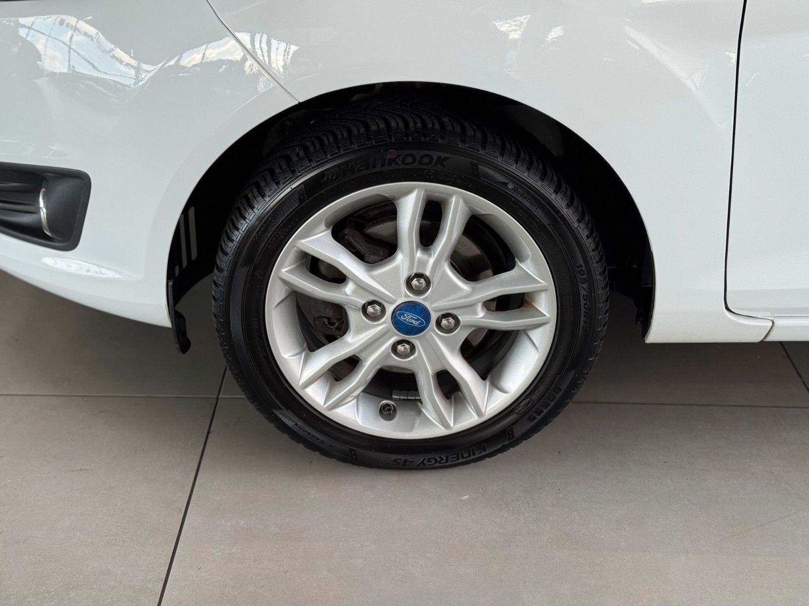 Fahrzeugabbildung Ford Fiesta 1.25 SYNC Edition  "GARANTIE Klima PDC"
