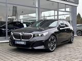 BMW 520 i Tour M Sportpaket AHK°Harm.Kardon°Std.hzg - gebrauchte BMW 520 aus dem Jahr 2024