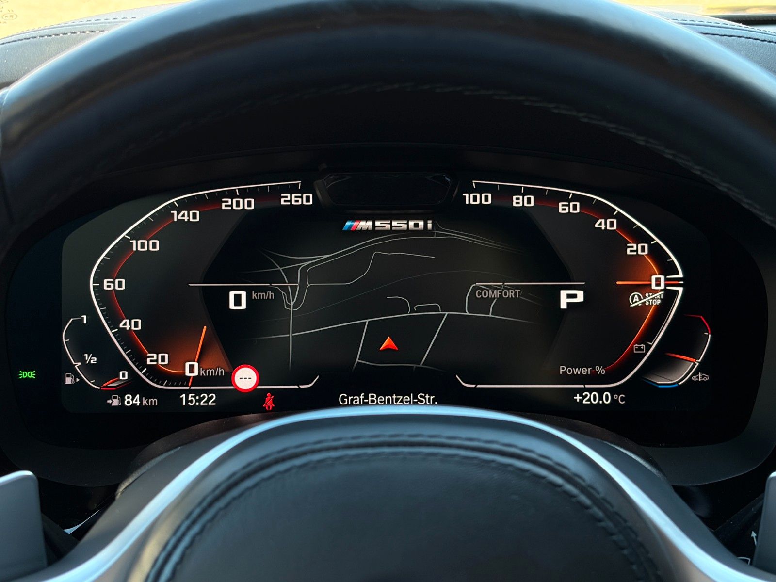Fahrzeugabbildung BMW M550i xDr GSD Laser HuD 360° DAProf SBL H&K AHK