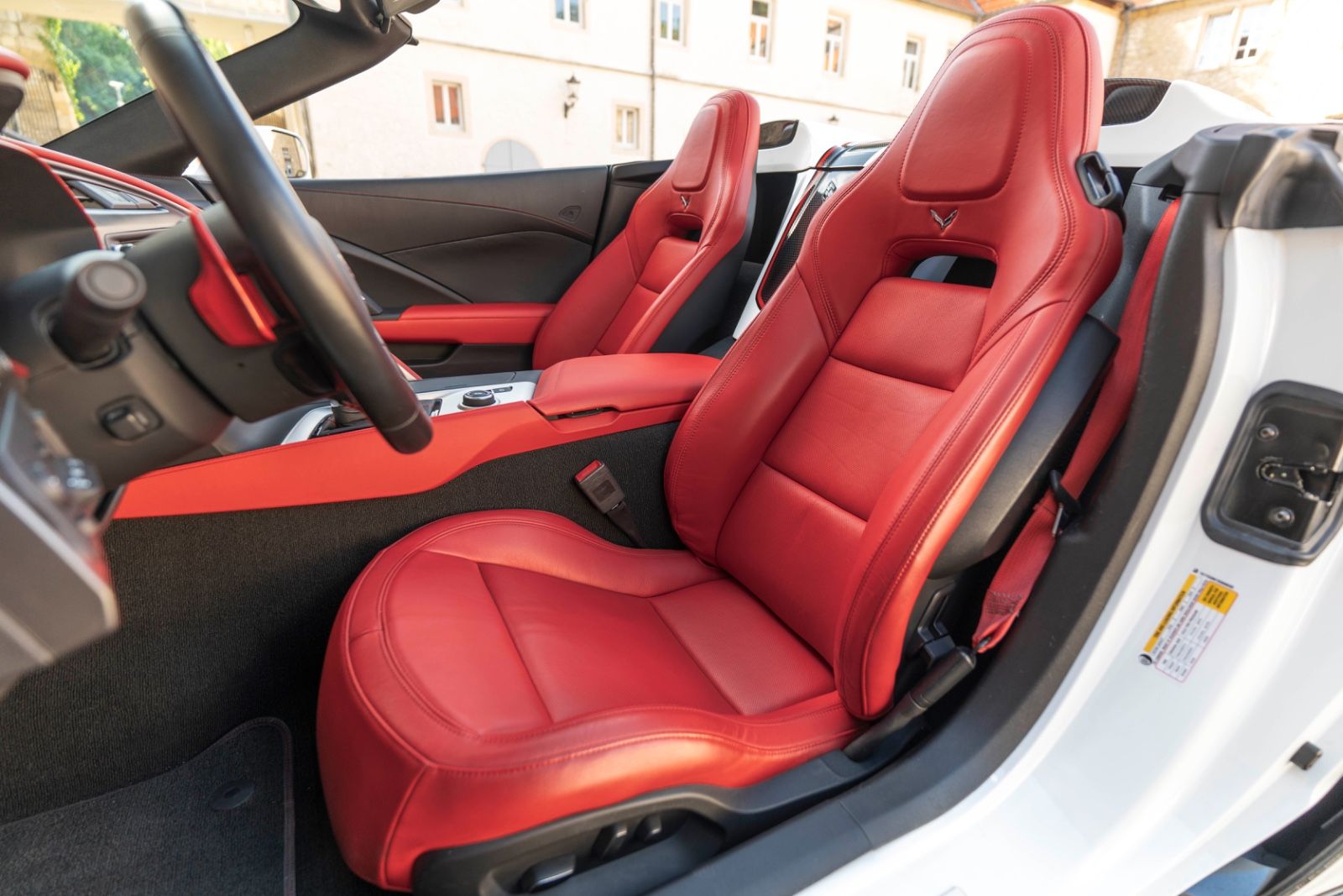 Fahrzeugabbildung Corvette Z06 CABRIOLET 6,2L 2LZ HUD BOSE KAM NAV