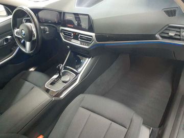 BMW 320 - 9