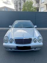 Mercedes-Benz Mercedes Benz w210 E240 V6 mit Prins Gas A... - Mercedes-Benz E 240 mit LPG-Antrieb