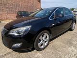 Opel Astra "Sport" Navi+Leder+Stand/Sitzheizung+PDC - Opel Astra aus 2010: Sport