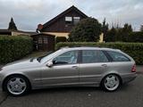 Mercedes-Benz C 240 T Automatik (Seletronic) Combi - Mercedes-Benz C 240 aus 2003