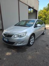 Opel Astra 1.4 16V GPL-TECH 5 porte Enjoy - Opel Astra aus 2010: Enjoy