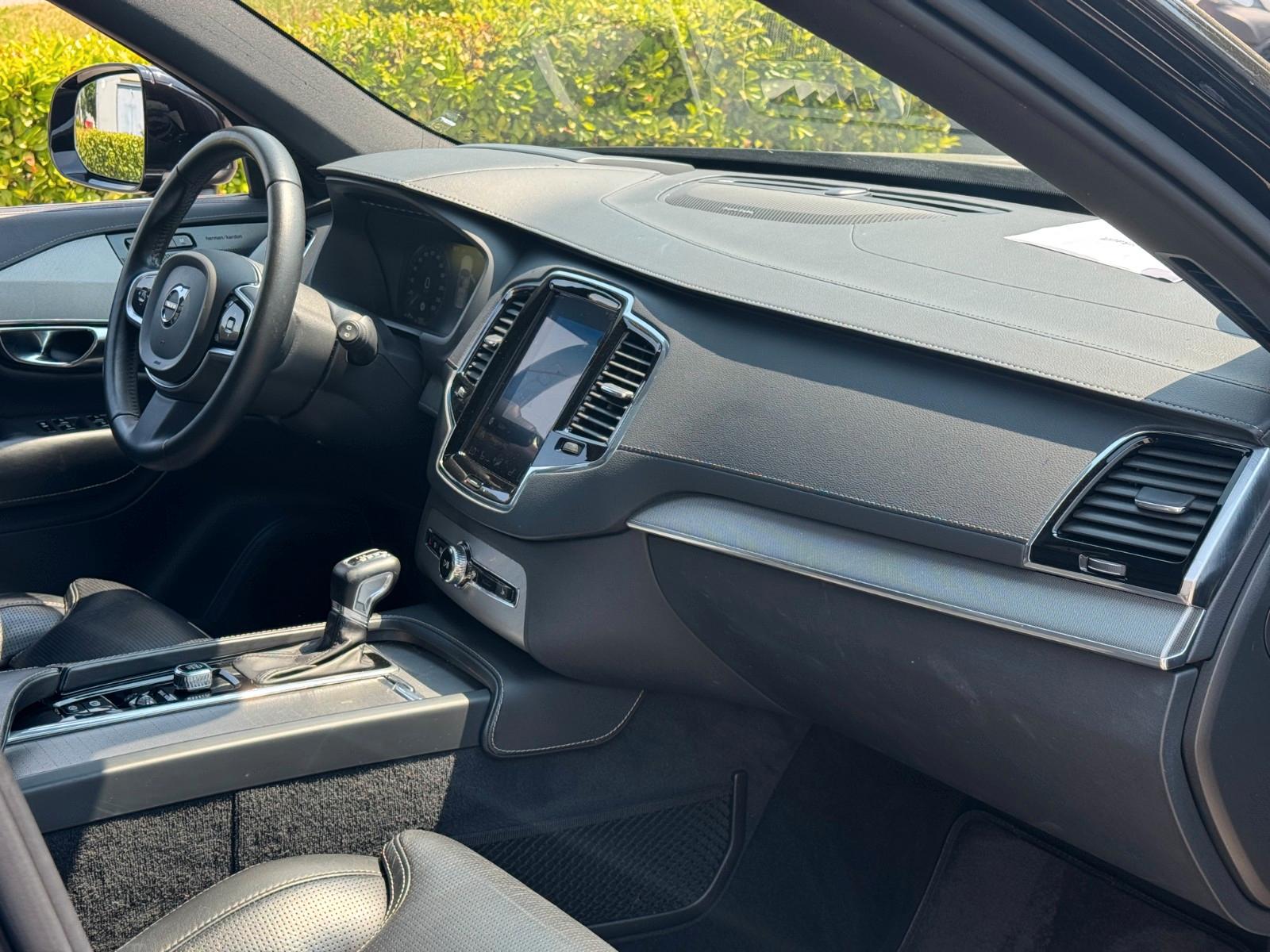 Volvo XC 90 Inscription AWD Garantie*7Sitzer*Pano*360°