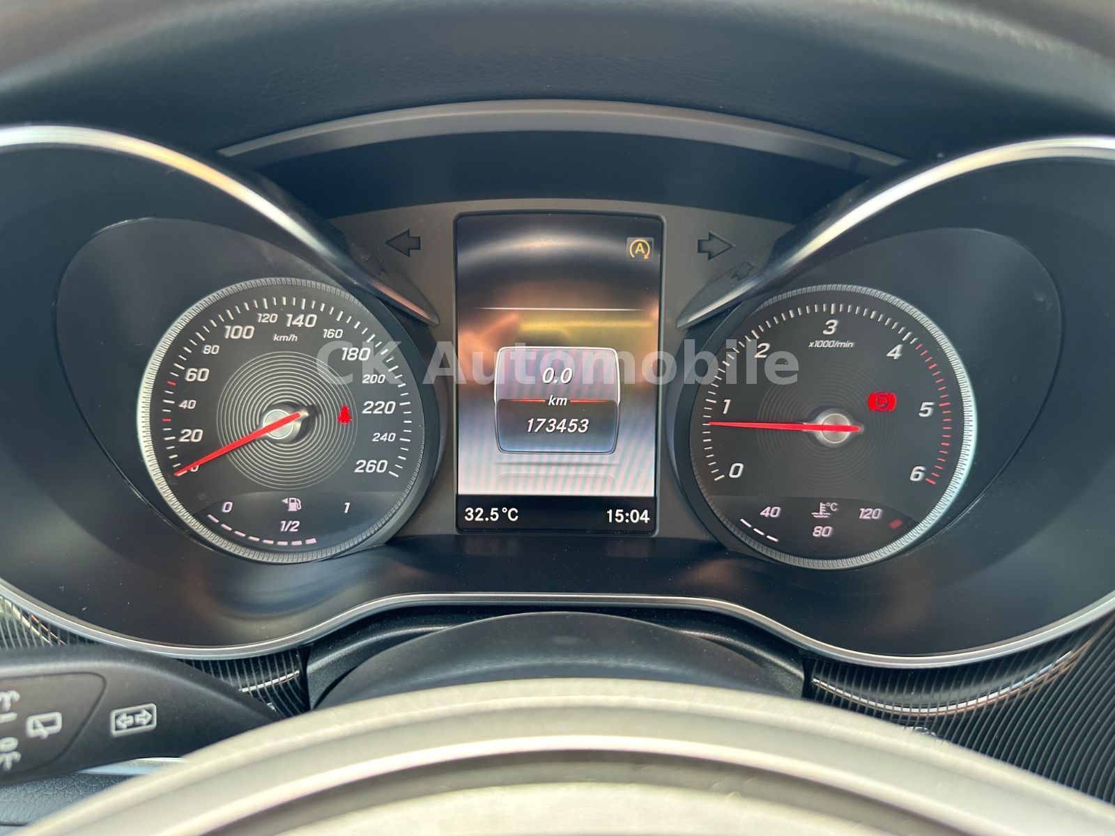 Fahrzeugabbildung Mercedes-Benz V 200d Rise Kompakt/5 Sitze/Klima/ Tempomat