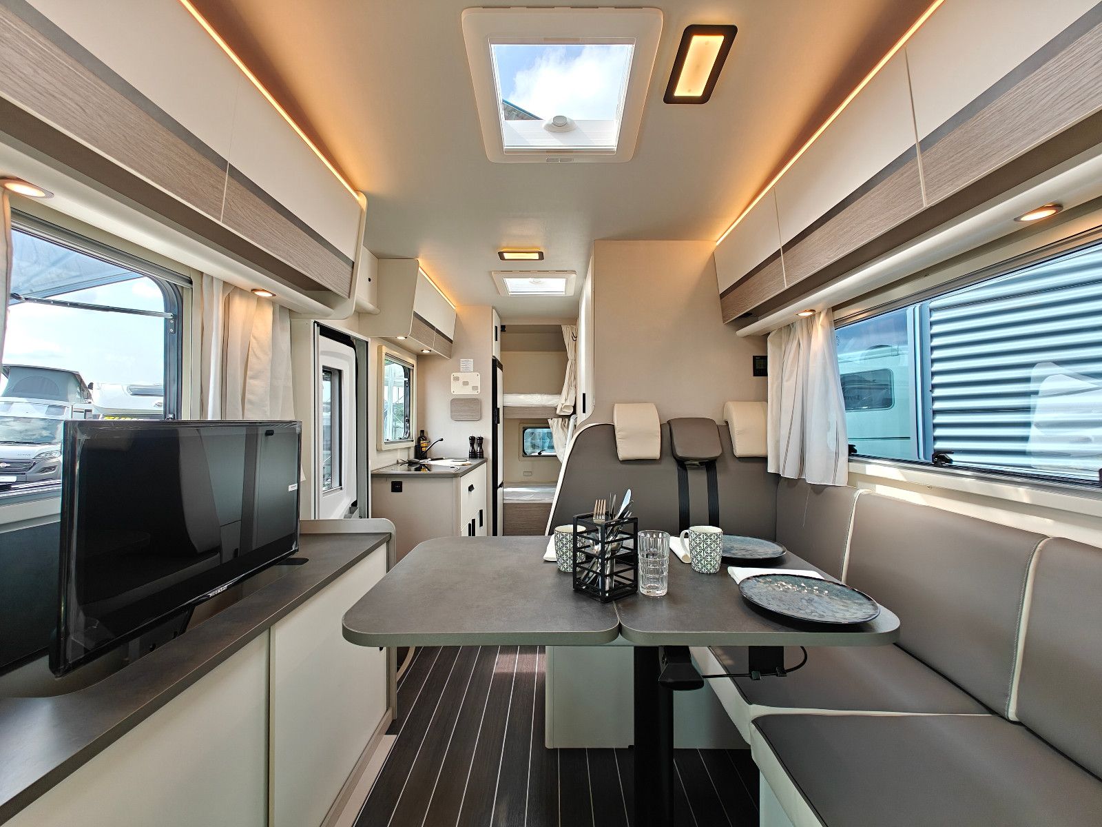 Fahrzeugabbildung XGO Dynamic 39 Lounge - Modell 2025 - SUMMER DEAL!