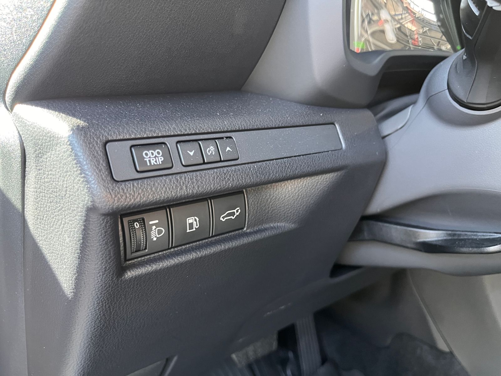 Fahrzeugabbildung Lexus LBX FWD Emotion LED NAV SHZ RFK 18"