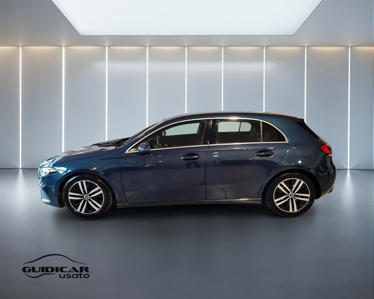 Mercedes-Benz Classe A - W177 2018 - A 180 d Spo imagem 3