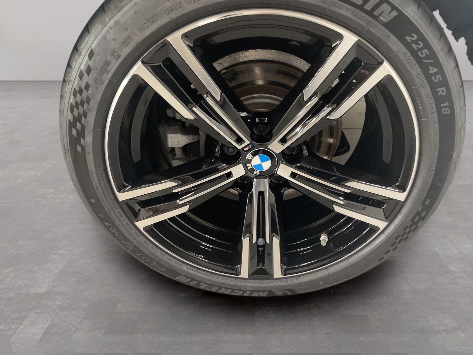 BMW 320 - Bild 14