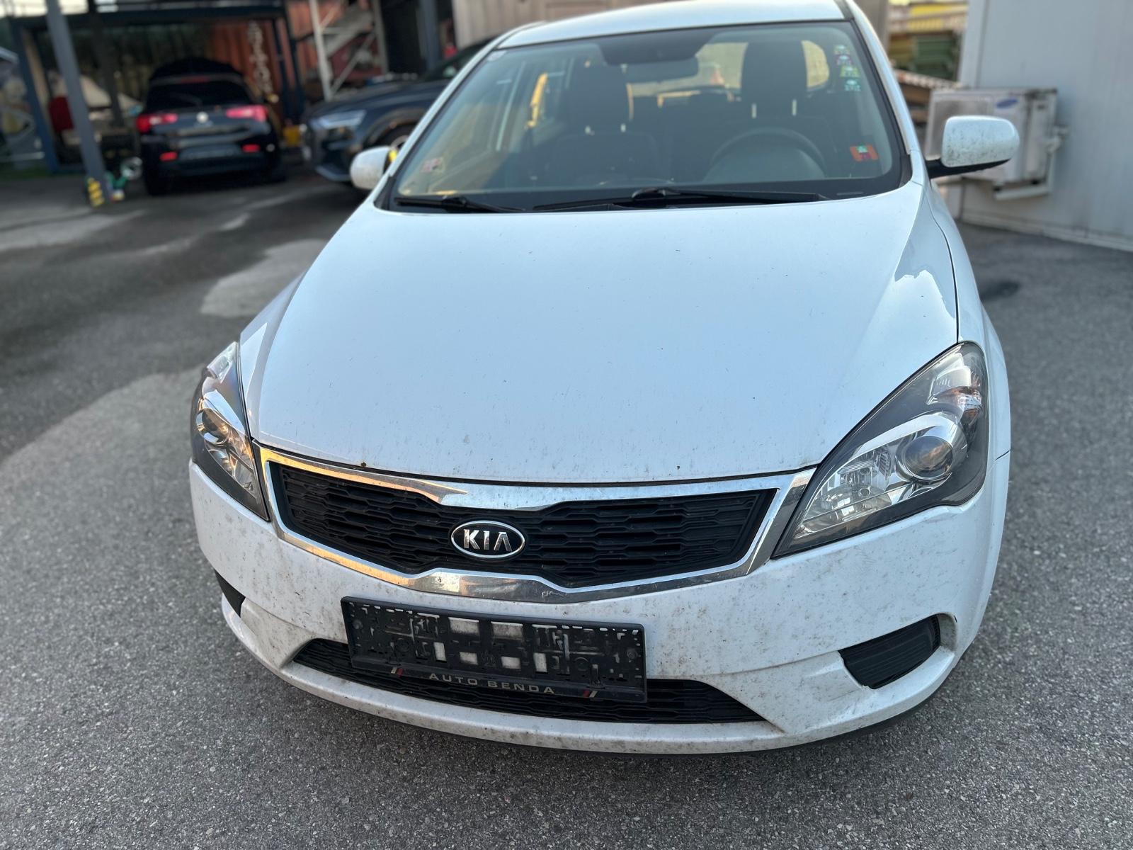 Kia ANDERE Ceed Attract Klima/Euro 5