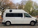 Volkswagen T5 Hochdach lang mit Wohnmobilumbau - Hamburg