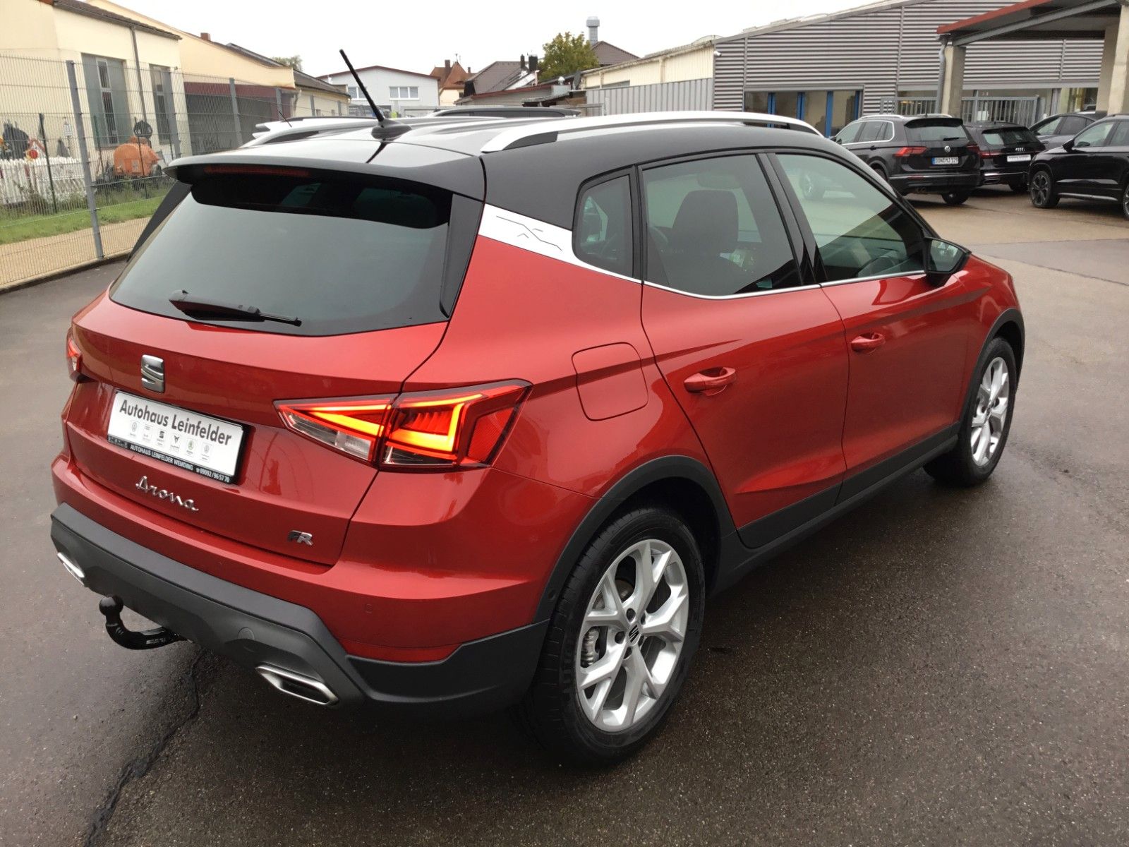 Fahrzeugabbildung SEAT Arona FR 1.5 TSI DSG+AHK+ACC+17"+Navi+Kamera