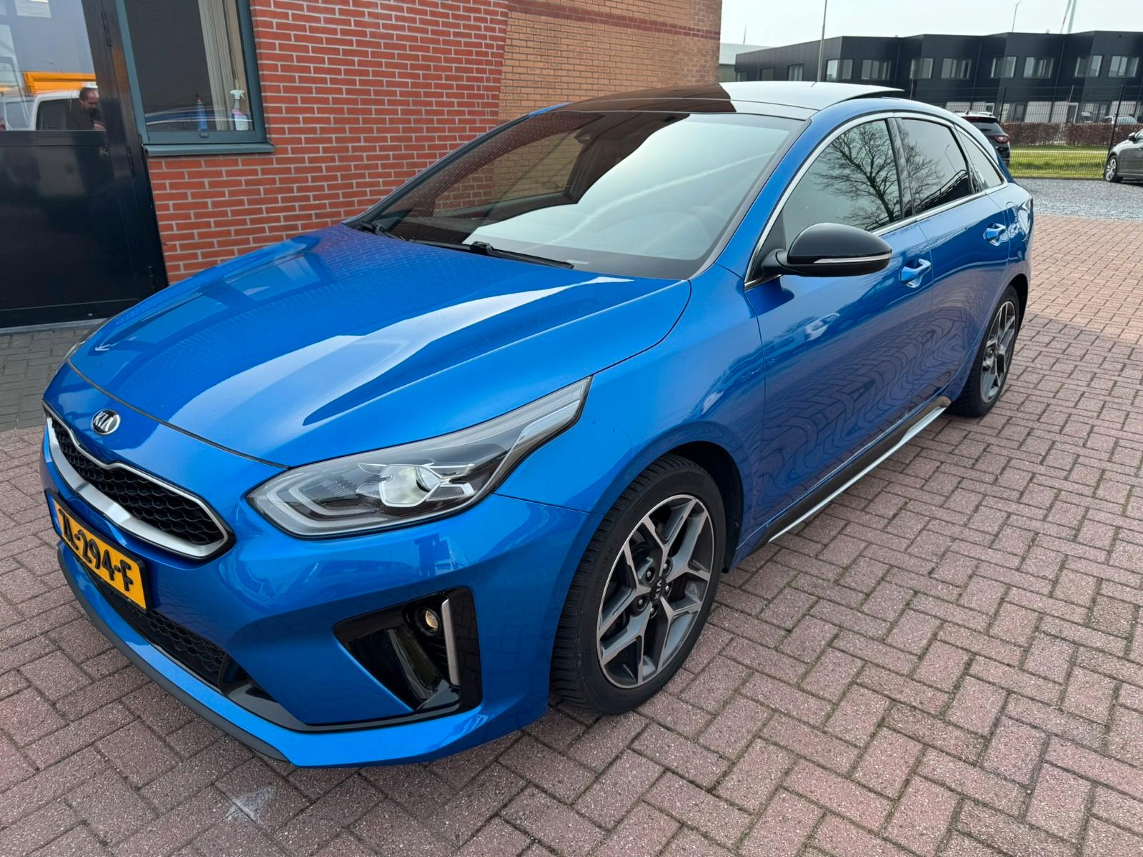 Kia pro_cee'd / ProCeed 1.0 T-GDI GT LINE