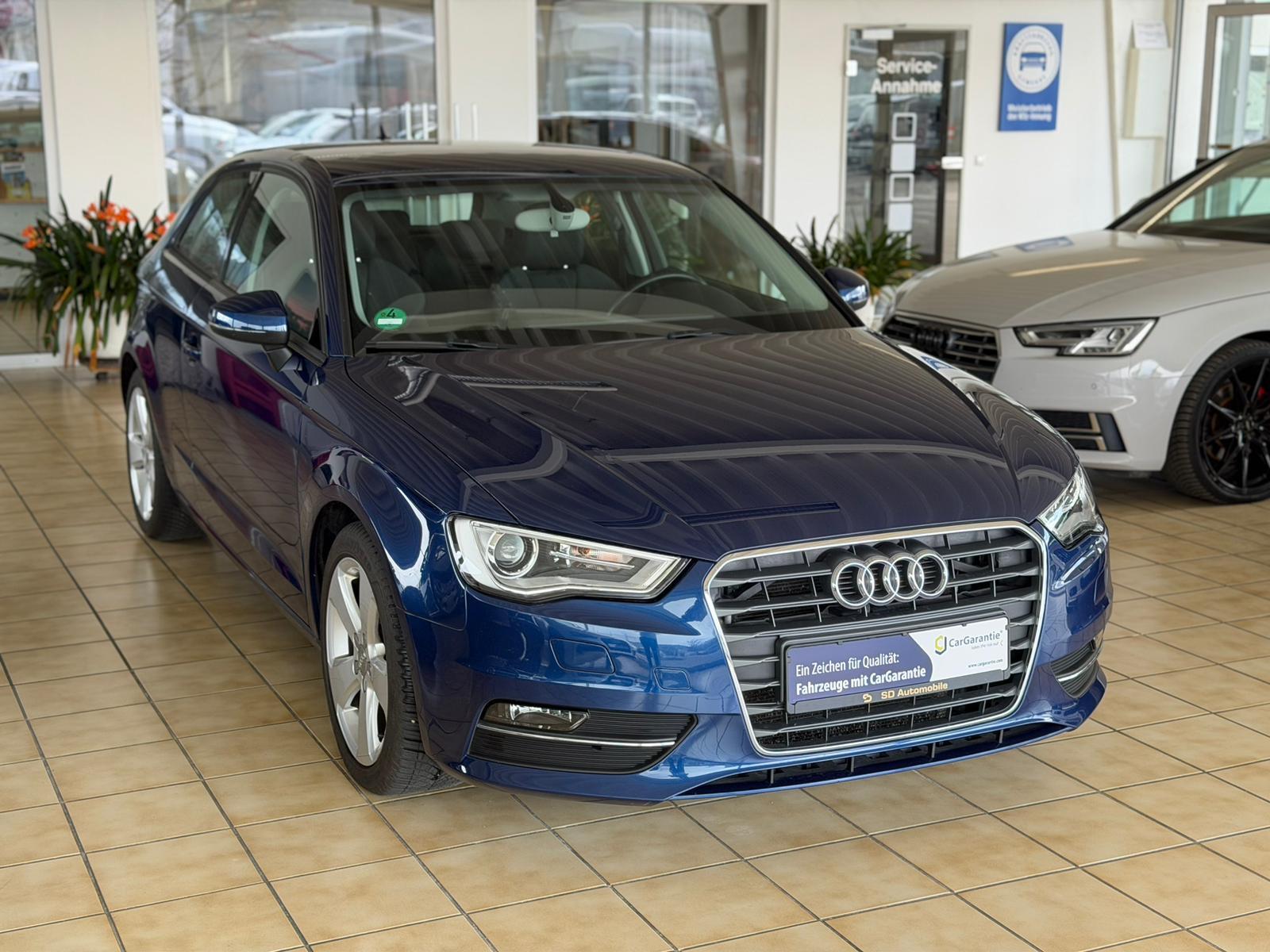 Audi A3 2.0 TDI S-Tronic PDC AUT NAV SITZHEIZ