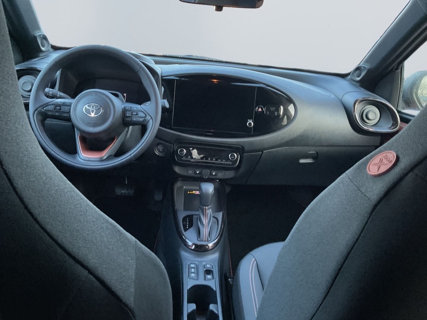 Toyota Aygo (X) - Bild 10