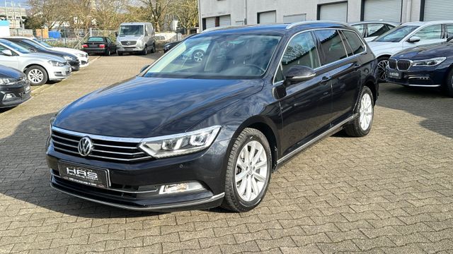 Volkswagen Passat 2.0 TDI Var. Highline / Navi/ Alcantara/