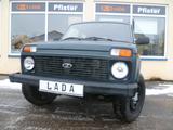 Lada Niva 1.7i 4x4 Only AHK+TÜV NEU - Lada Niva: 1.7
