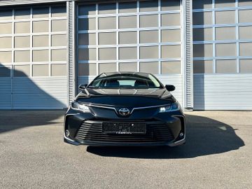 Toyota Corolla - 2