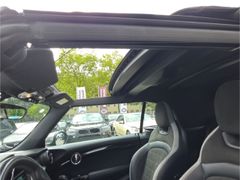 Fahrzeugabbildung John Cooper Works Cabrio