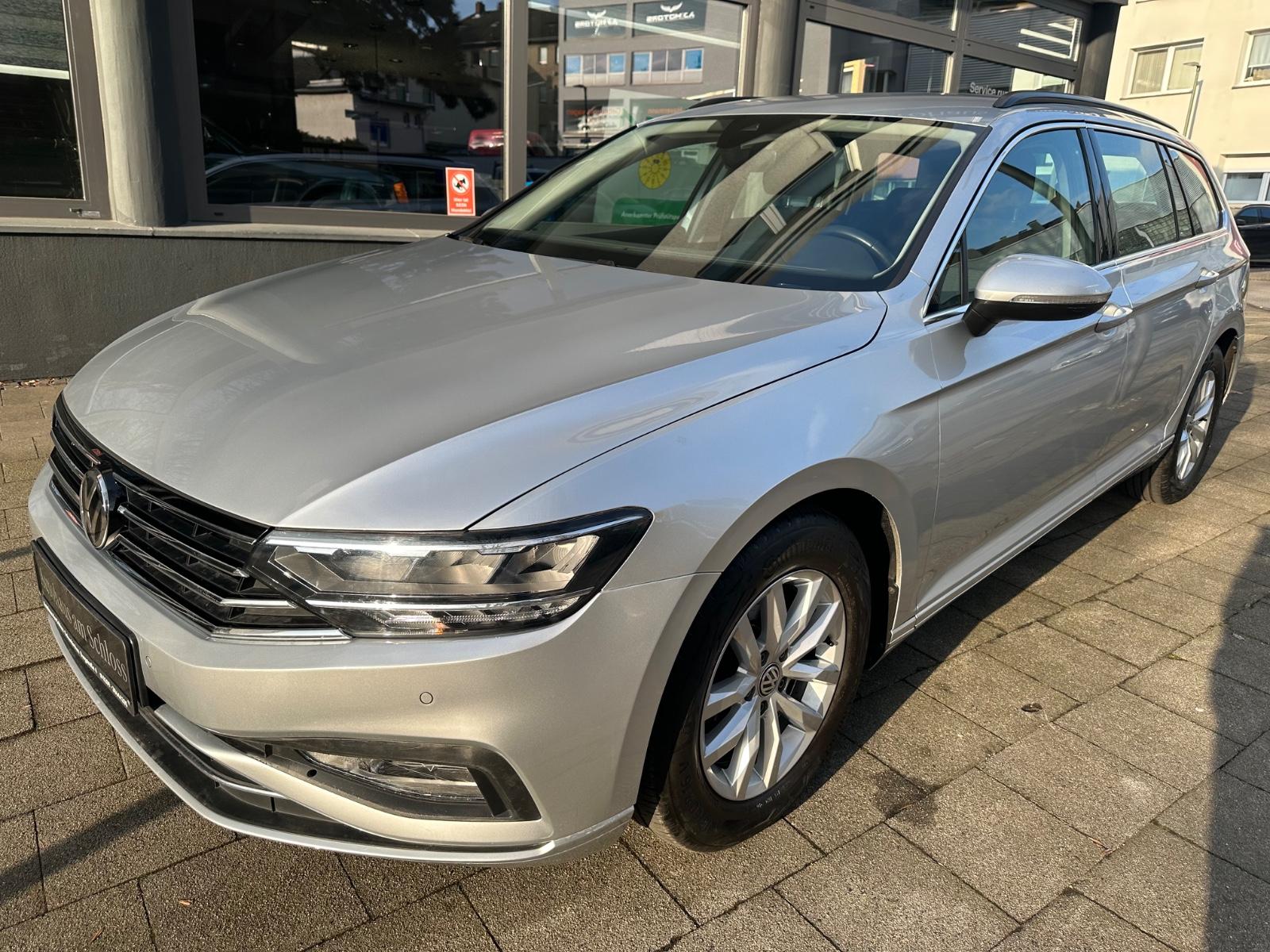 Volkswagen Passat Variant Business Kombi PDC ACC Klima SHZ