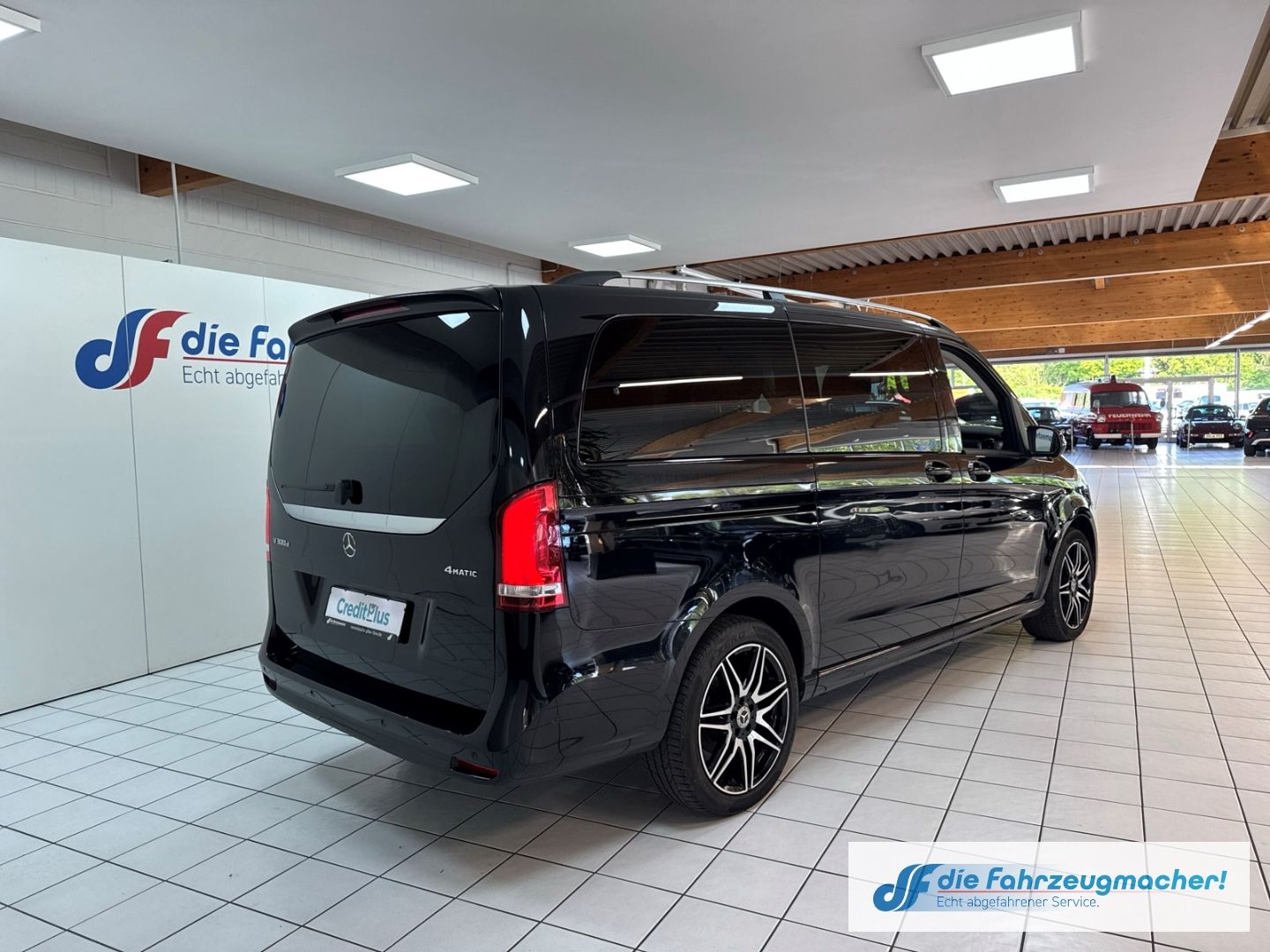 Fahrzeugabbildung Mercedes-Benz V 300 -Klasse  EDITION 2020 4MATIC lang AMG AHK-