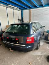 Audi A6 3.0 V6 - Audi A6 aus 2003: Kombi