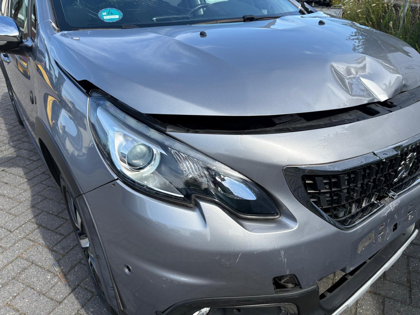 Peugeot 2008 Allure PureTech 110 Stop&Start