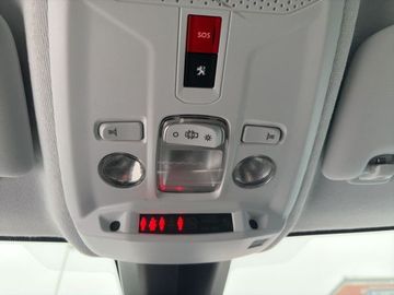 Peugeot 208 Elektromotor 136 Active Pack
