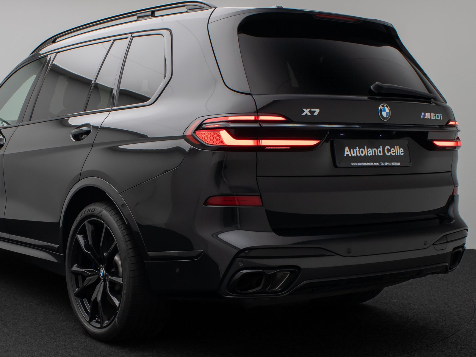 Fahrzeugabbildung BMW X7 M60i SkyLounge Kamera HUD DAB H/K SoftCL 22"