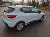 Renault Clio Authentique 1.2 16V 75 Authentique - Renault Clio: 16v