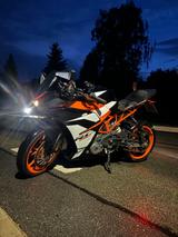 KTM *RC*390*Sport*Viele Extras* - Offers matching your search criteria