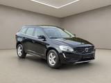 Volvo XC60 D3 Aut. Momentum - Volvo XC60: 3D
