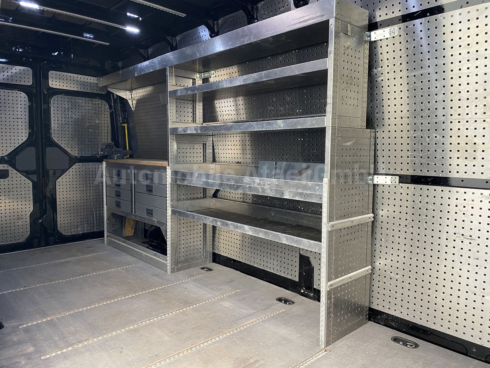 Fahrzeugabbildung Volkswagen Crafter 35 MAXI *Werkstatt* LED+ACC+KAMERA 3738