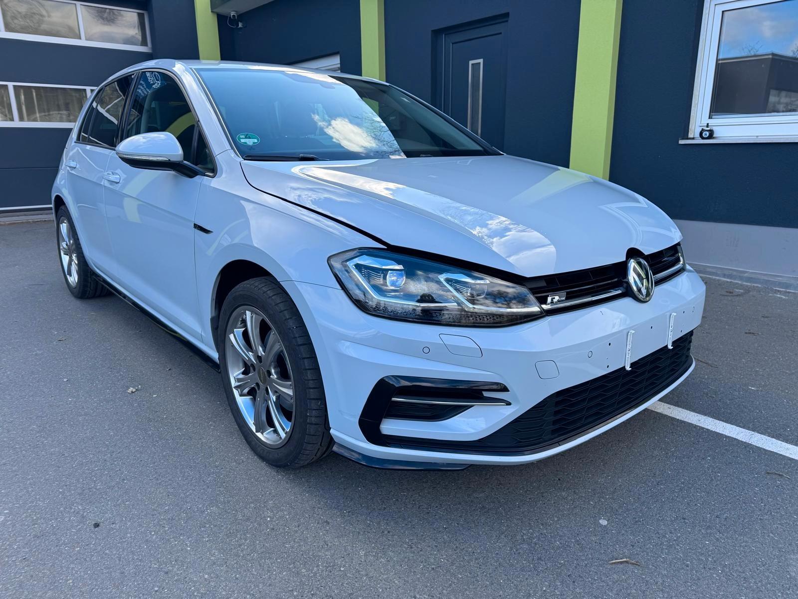 Volkswagen Golf VII Lim. Highline BMT/Start-Stopp R Line