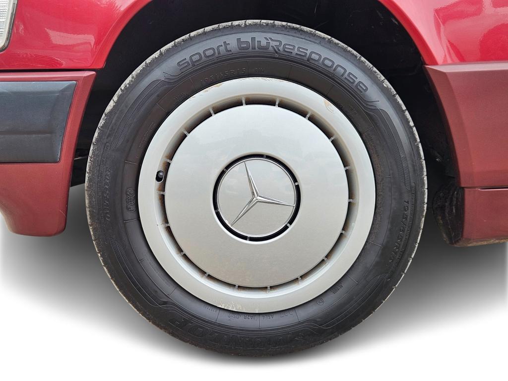 Mercedes-Benz 190