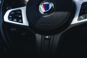 2021 Alpina B8 — миниатюра 17