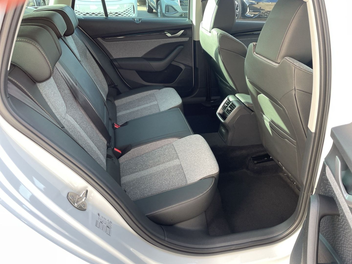Skoda Octavia - Bild 8
