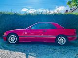 BMW Cabrio 318i E36 - Klassiker - BMW 318 aus 2000: 318i