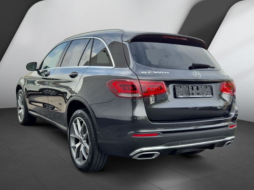 Fahrzeugabbildung Mercedes-Benz GLC 300 de AMG Line 4Matic